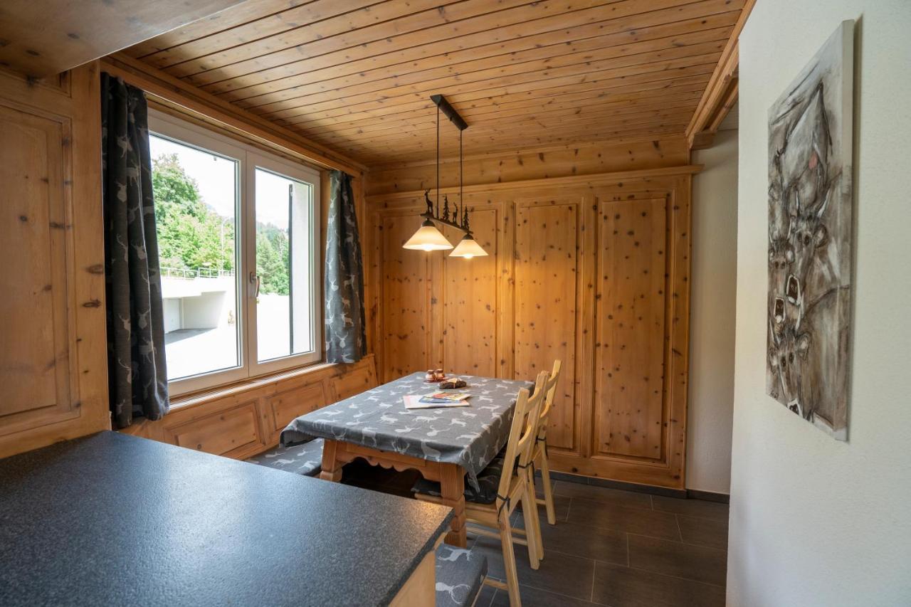 Aaa Chalet Allegra Rojo With Mountain View Scuol Extérieur photo